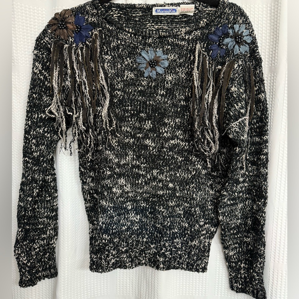 Vintage 80s MarieaKim Chic Black and Gray Floral Sweater